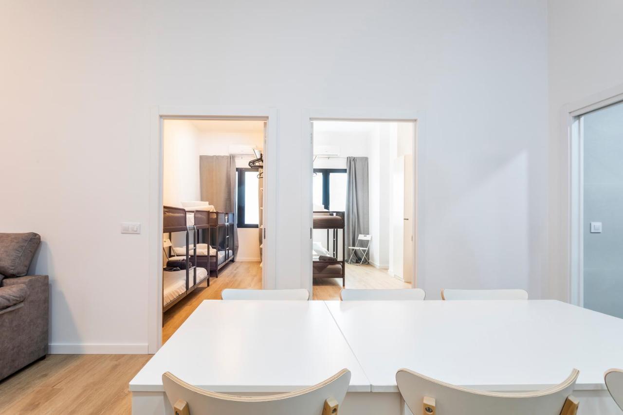 Appartement 10 Pax, Ac, Wifi Gratis, Ciudad Artes Y Ciencias à Valence Extérieur photo