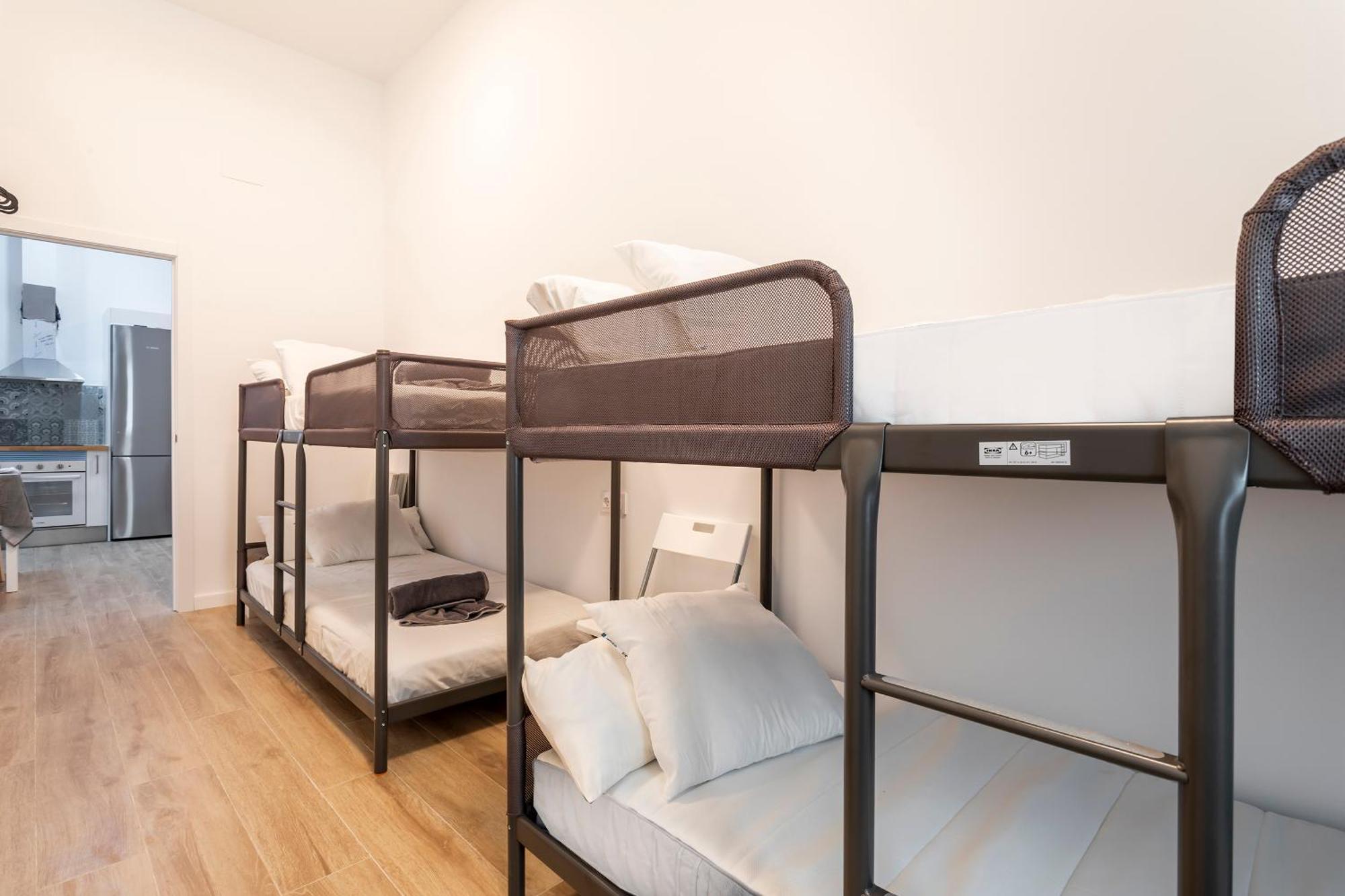 Appartement 10 Pax, Ac, Wifi Gratis, Ciudad Artes Y Ciencias à Valence Extérieur photo